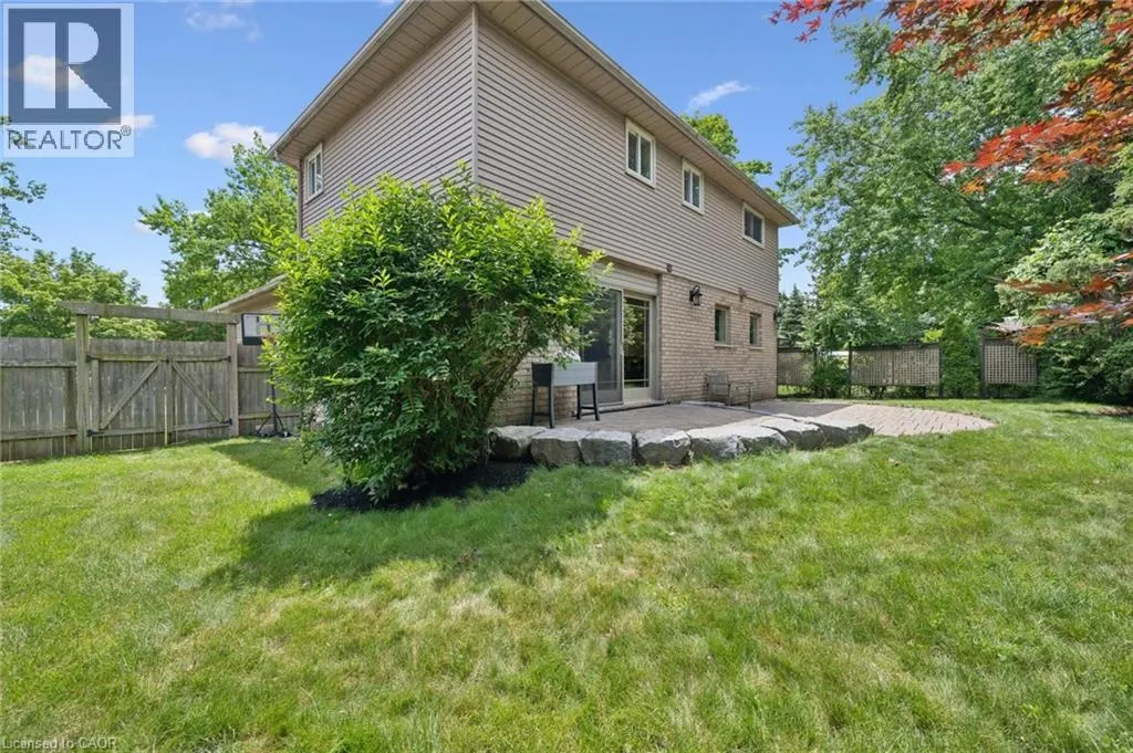 3092 SHANNON Crescent