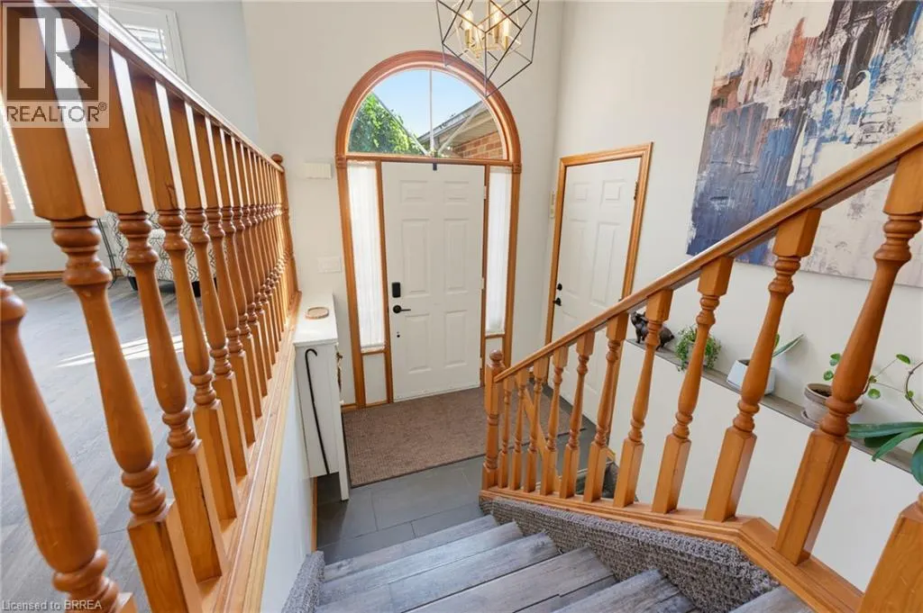 10 NOBLE Court