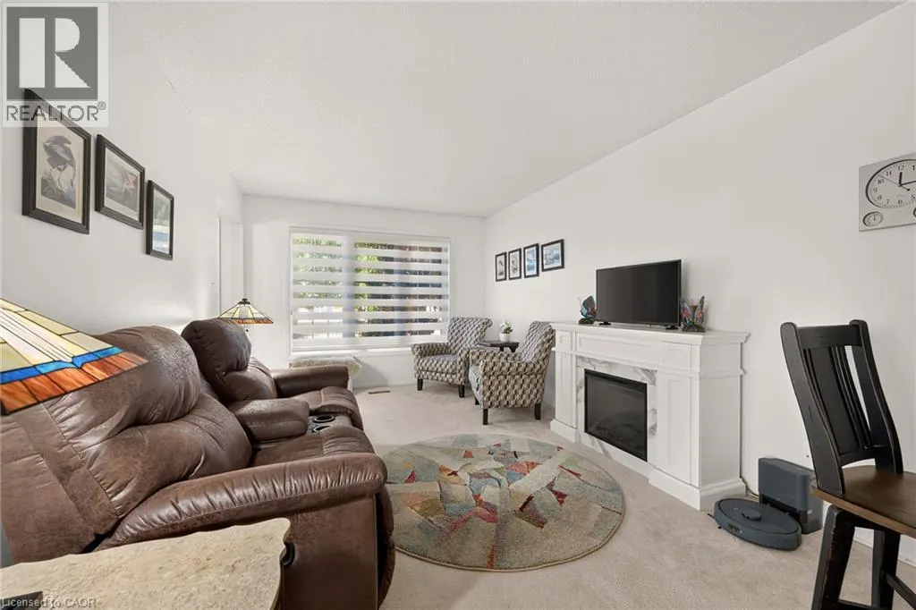 89 STONEY BROOK Crescent