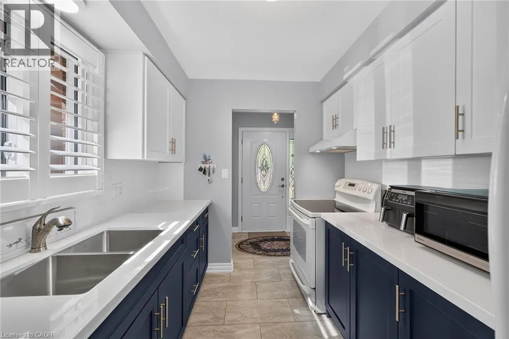 89 STONEY BROOK Crescent