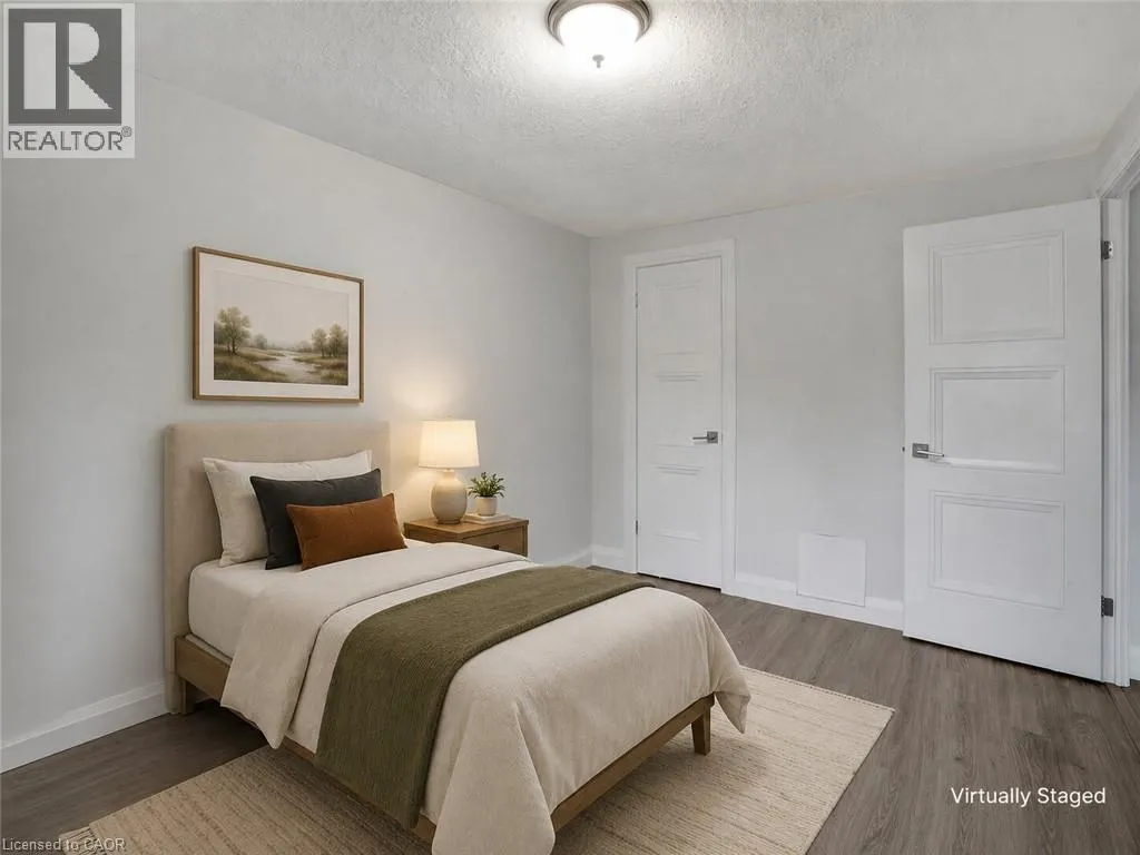162 JANSEN Avenue Unit# 25 #25