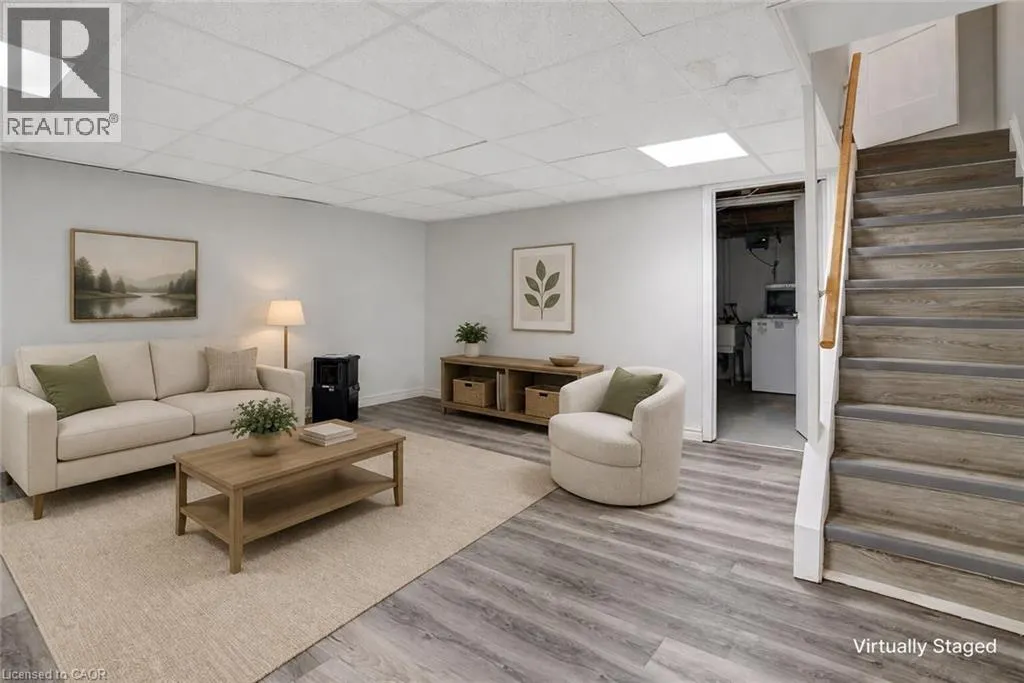 162 JANSEN Avenue Unit# 25 #25