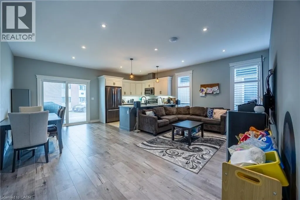 24 CRADDOCK Boulevard Unit# 17 #17