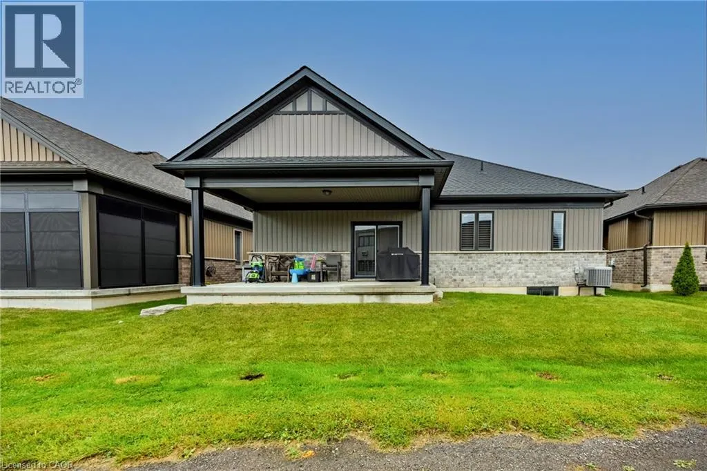 24 CRADDOCK Boulevard Unit# 17 #17