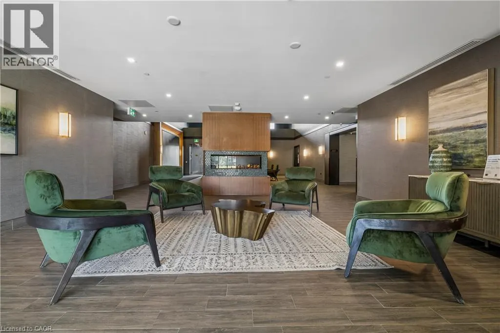 450 DUNDAS Street E Unit# 1005 #1005
