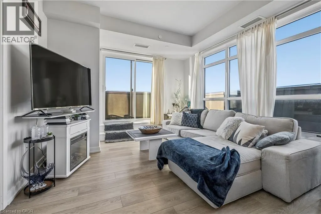 450 DUNDAS Street E Unit# 1005 #1005