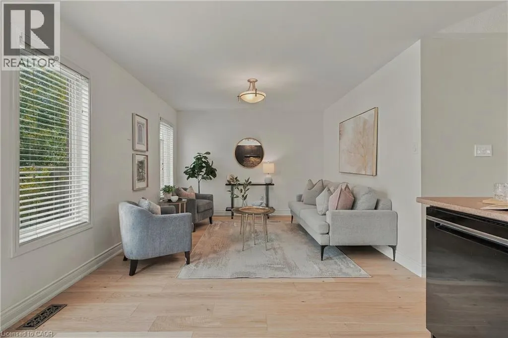 629 GERVAIS Terrace