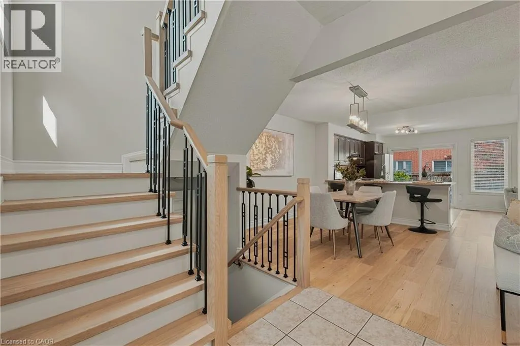 629 GERVAIS Terrace