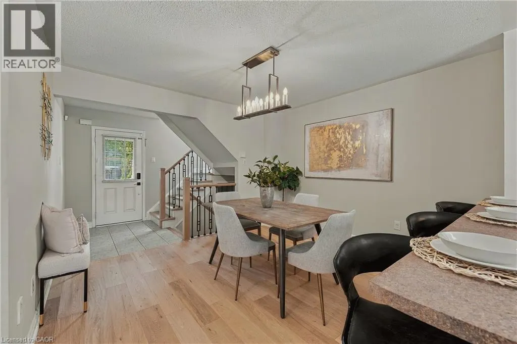 629 GERVAIS Terrace