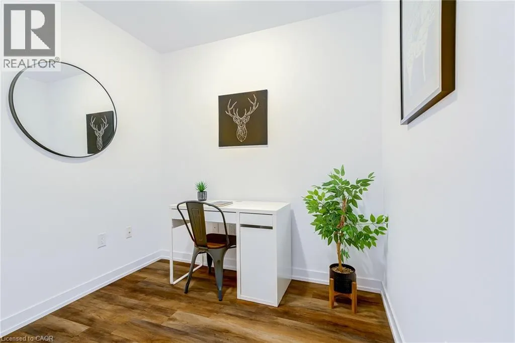 450 DUNDAS Street E Unit# 516 #516