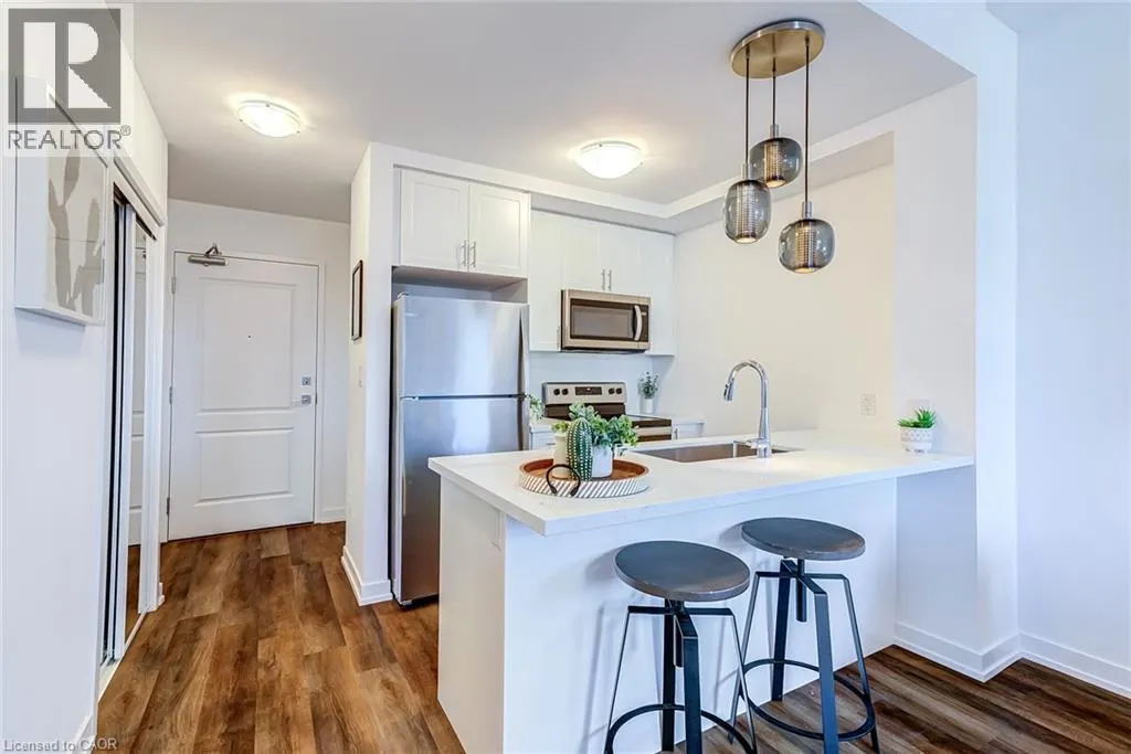 450 DUNDAS Street E Unit# 516 #516
