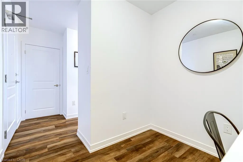 450 DUNDAS Street E Unit# 516 #516