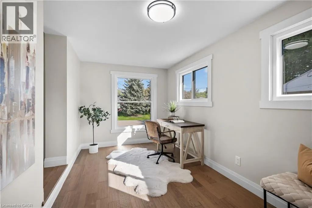 1041 SHEPHERD'S Drive