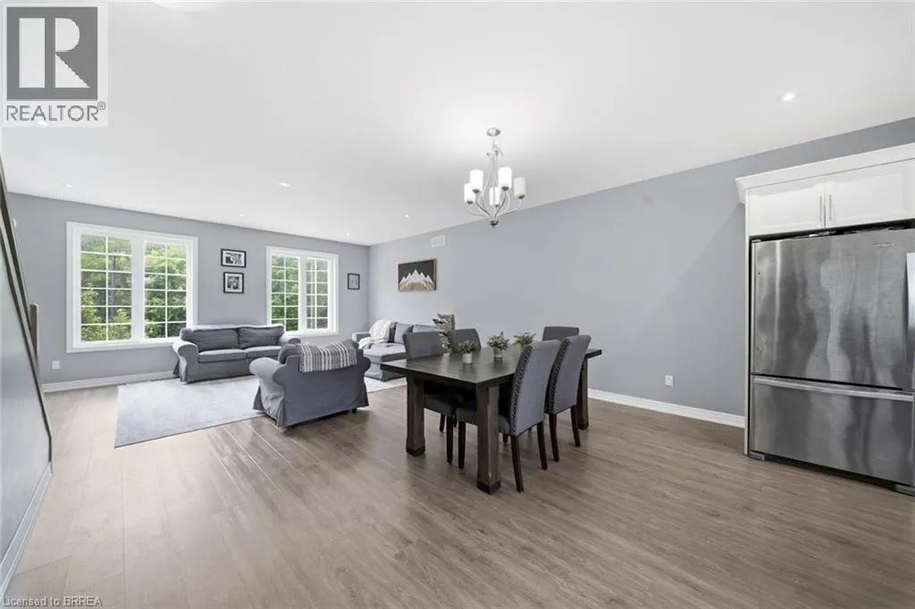 30 BALMORAL Street Unit# 2 #2