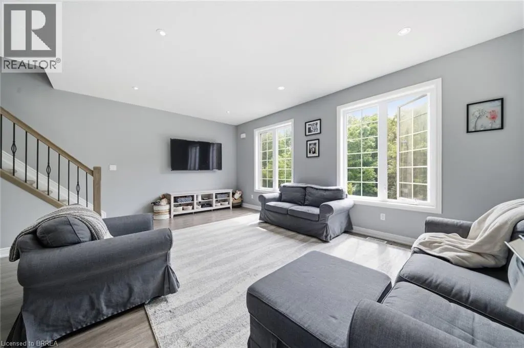 30 BALMORAL Street Unit# 2 #2