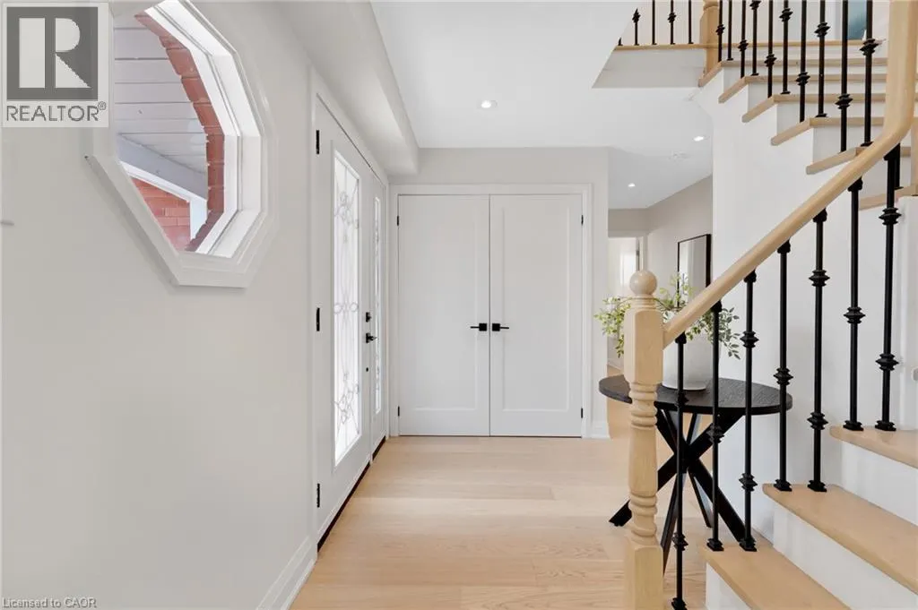 62 GLENVALLEY Drive