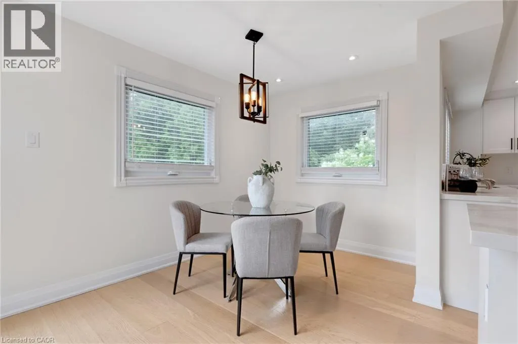 62 GLENVALLEY Drive