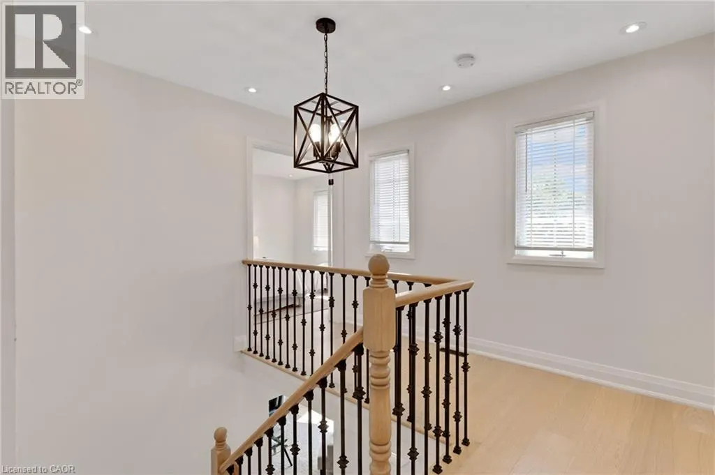 62 GLENVALLEY Drive