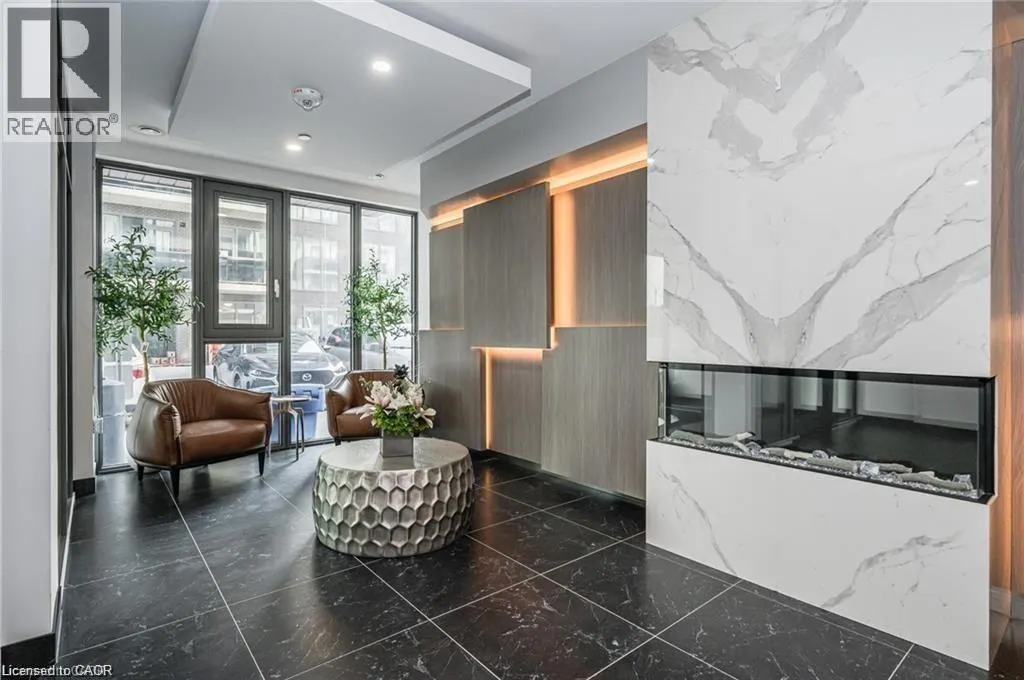 1434 HIGHLAND Road W Unit# 307 #307