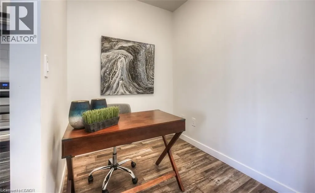 1434 HIGHLAND Road W Unit# 307 #307