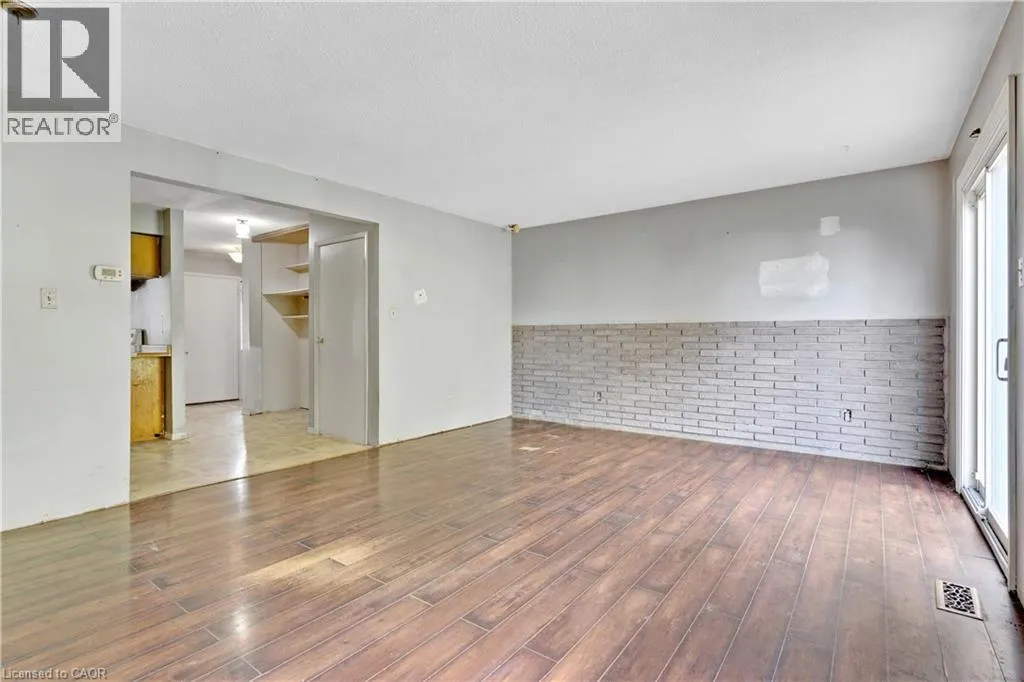 1482 WILDREN Place