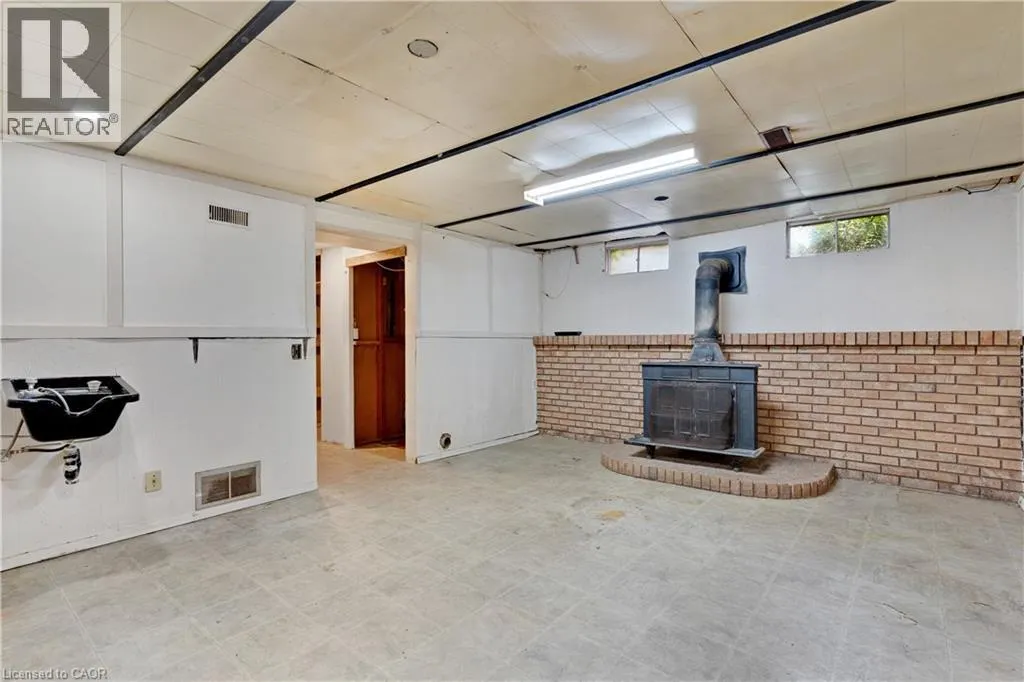 1482 WILDREN Place