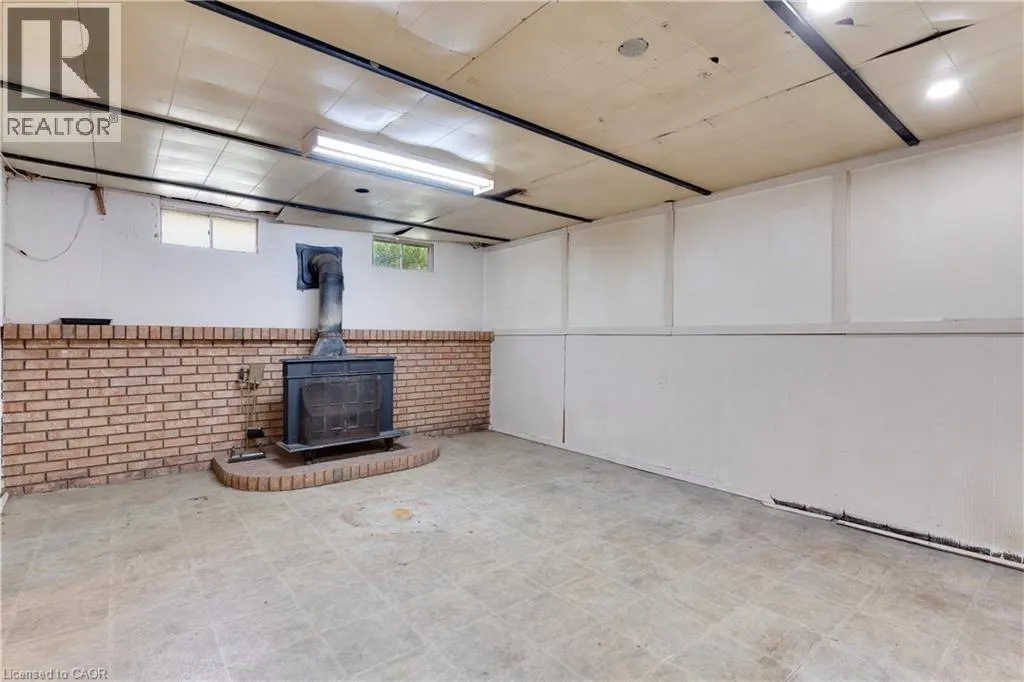 1482 WILDREN Place