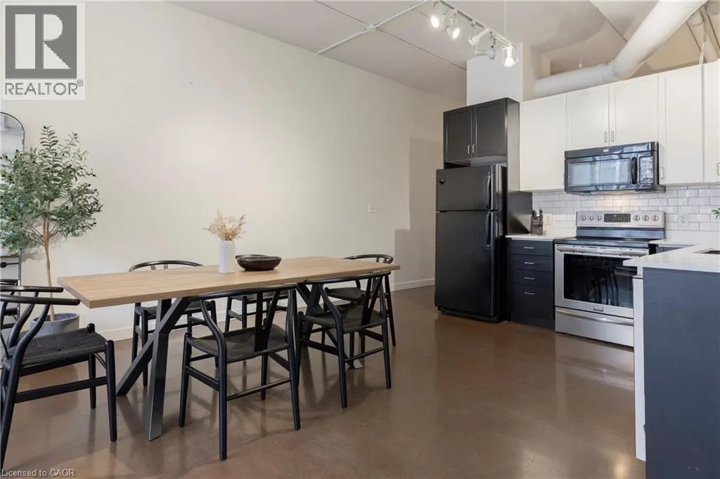 66 BAY Street Unit# 410 #410