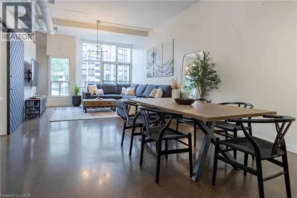66 BAY Street Unit# 410 #410