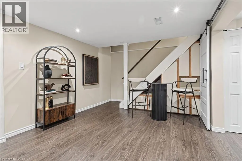 609 CHERRYWOOD Drive