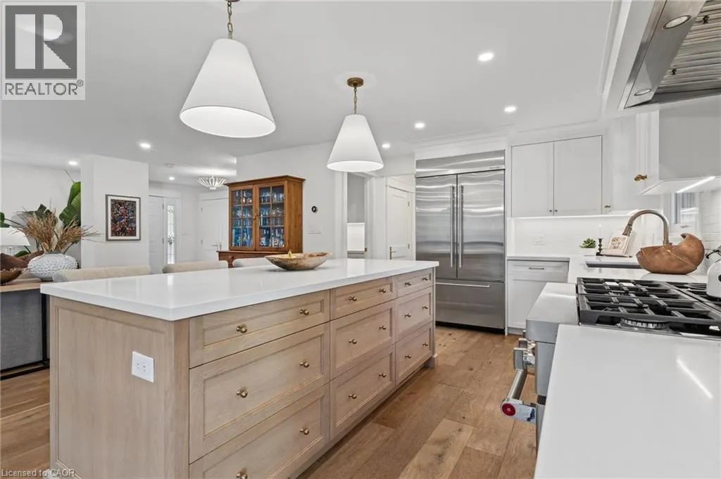 609 CHERRYWOOD Drive