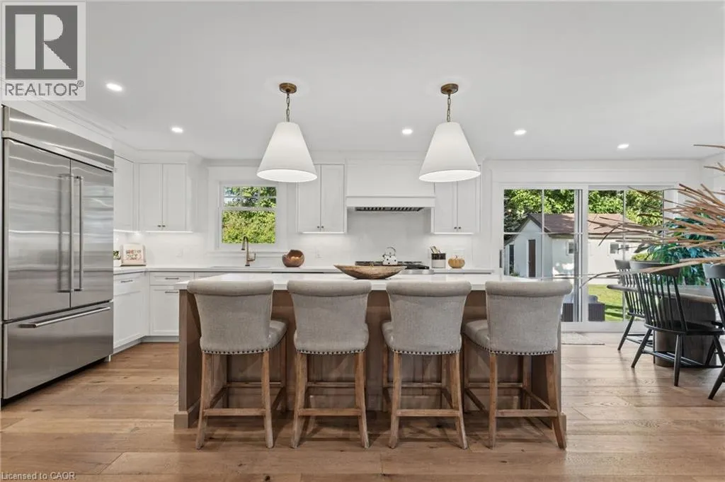 609 CHERRYWOOD Drive