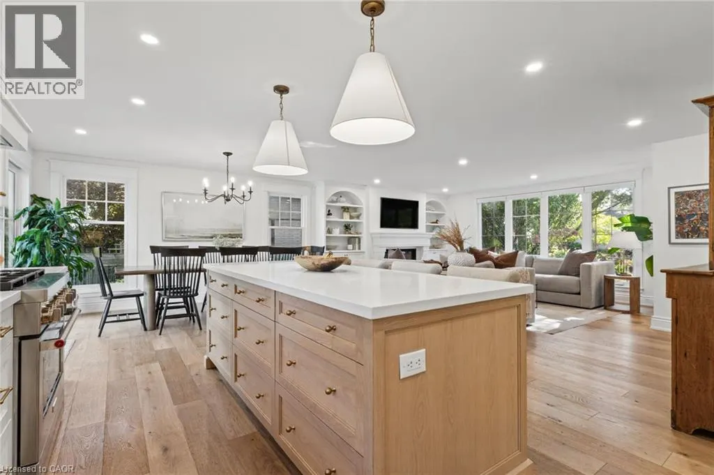 609 CHERRYWOOD Drive