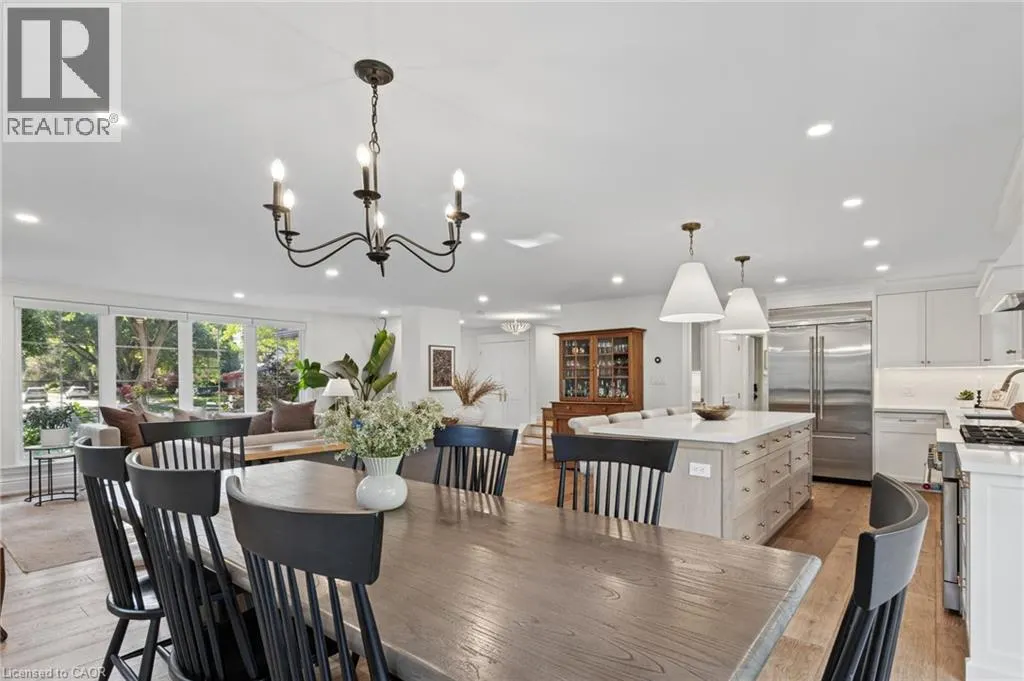 609 CHERRYWOOD Drive