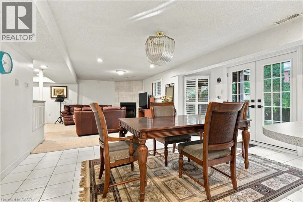 1374 HERITAGE Way Unit# Lower #Lower