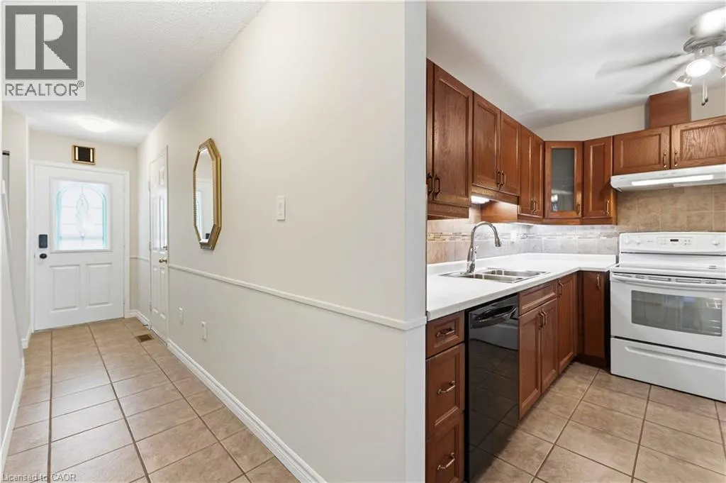 1396 UPPER OTTAWA Street Unit# 27 #27