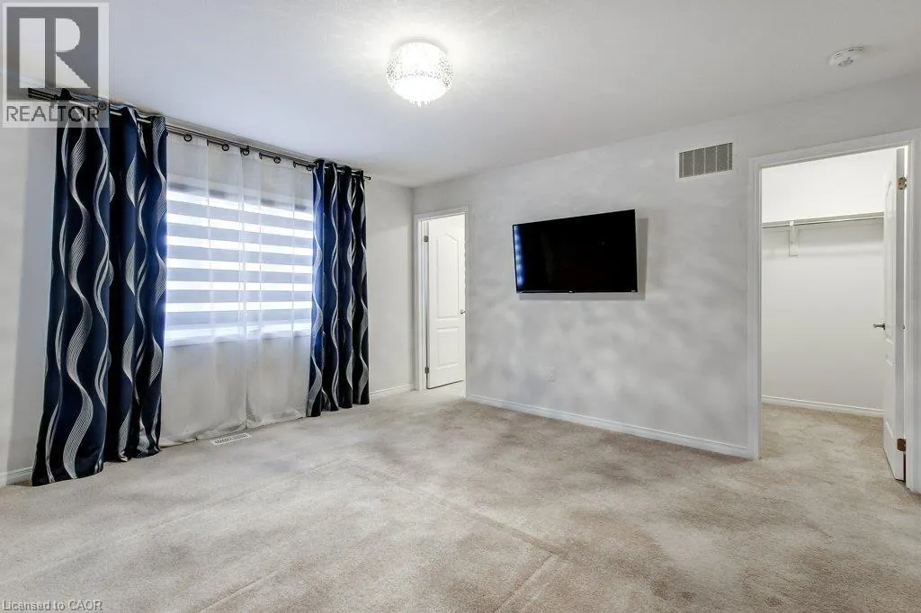 80 OAKTREE Drive