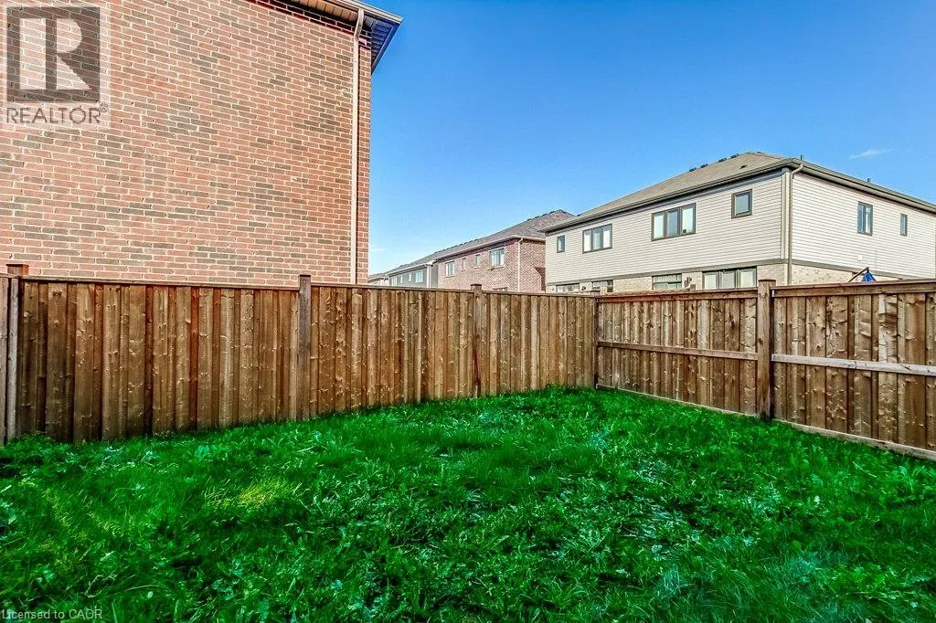 80 OAKTREE Drive
