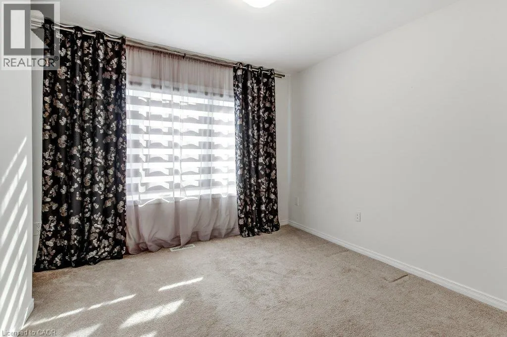 80 OAKTREE Drive