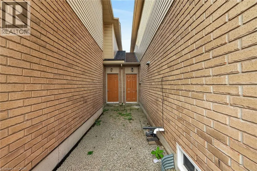 71 CEDARVILLE Drive