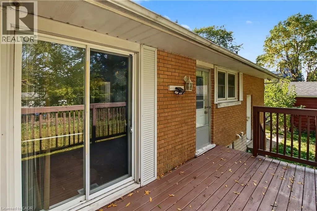 143 ELGIN Crescent