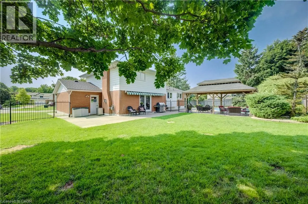 298 CREIGHTON Court