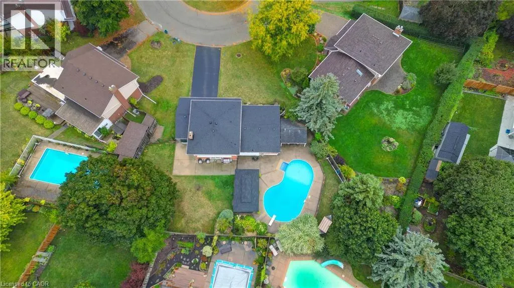 298 CREIGHTON Court