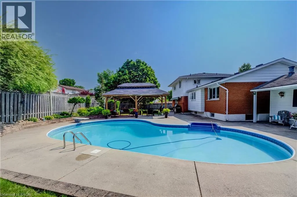 298 CREIGHTON Court
