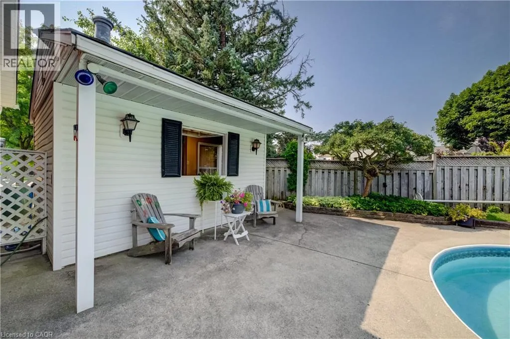 298 CREIGHTON Court