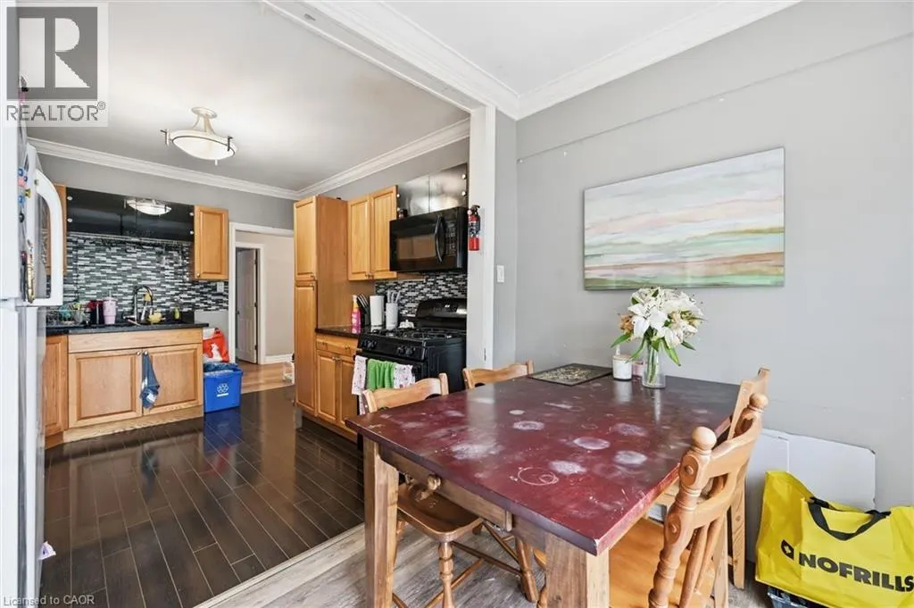 275 WEST 2ND Street