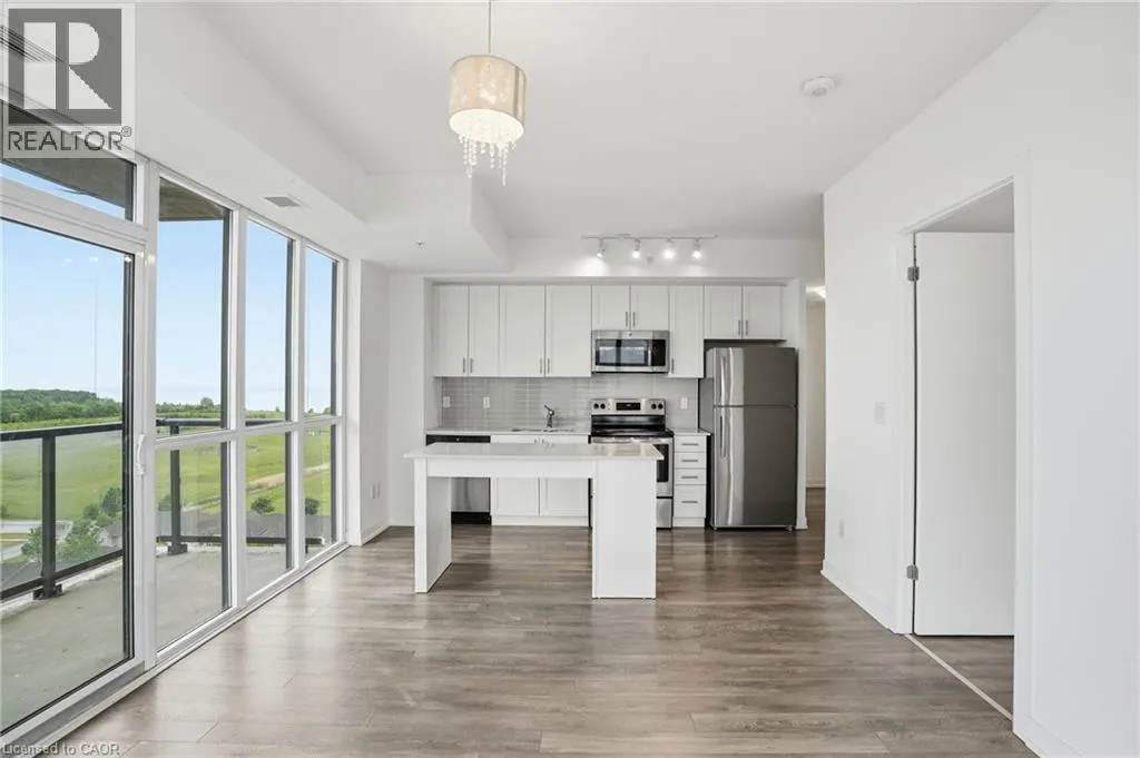 550 NORTH SERVICE Road Unit# 1201 #1201