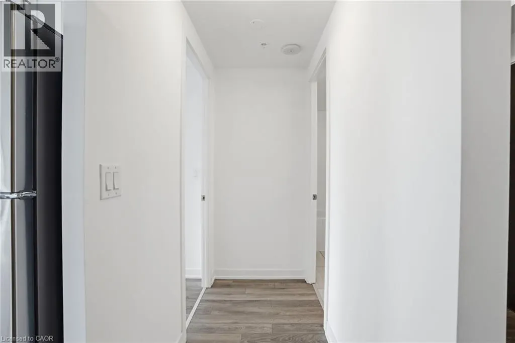 550 NORTH SERVICE Road Unit# 1201 #1201