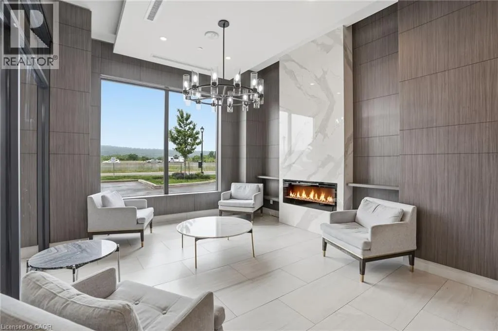 550 NORTH SERVICE Road Unit# 1201 #1201