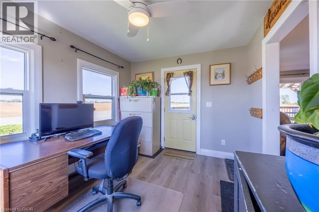 2936 LAKESHORE Road